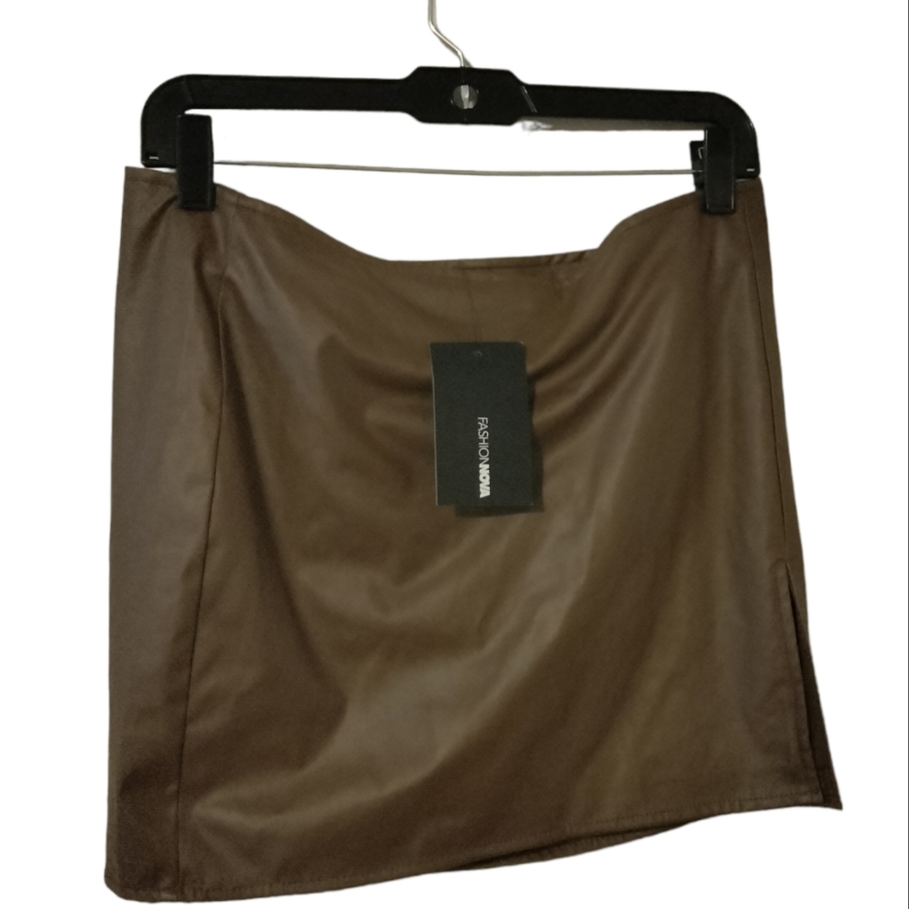 NWT XL Mini Skirt